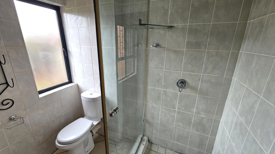 To Let 3 Bedroom Property for Rent in Melodie North West